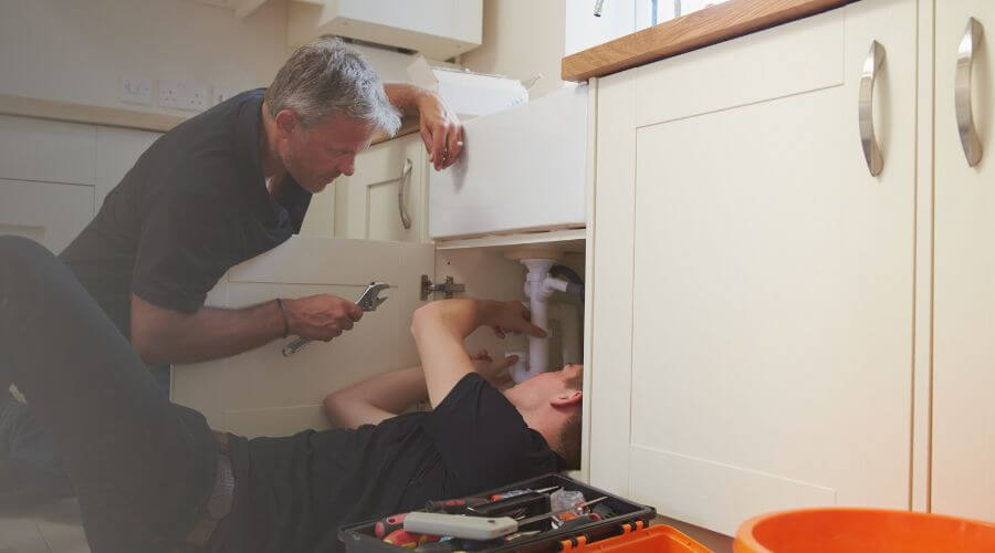 Professional burst pipe repair services in Weiner, AR